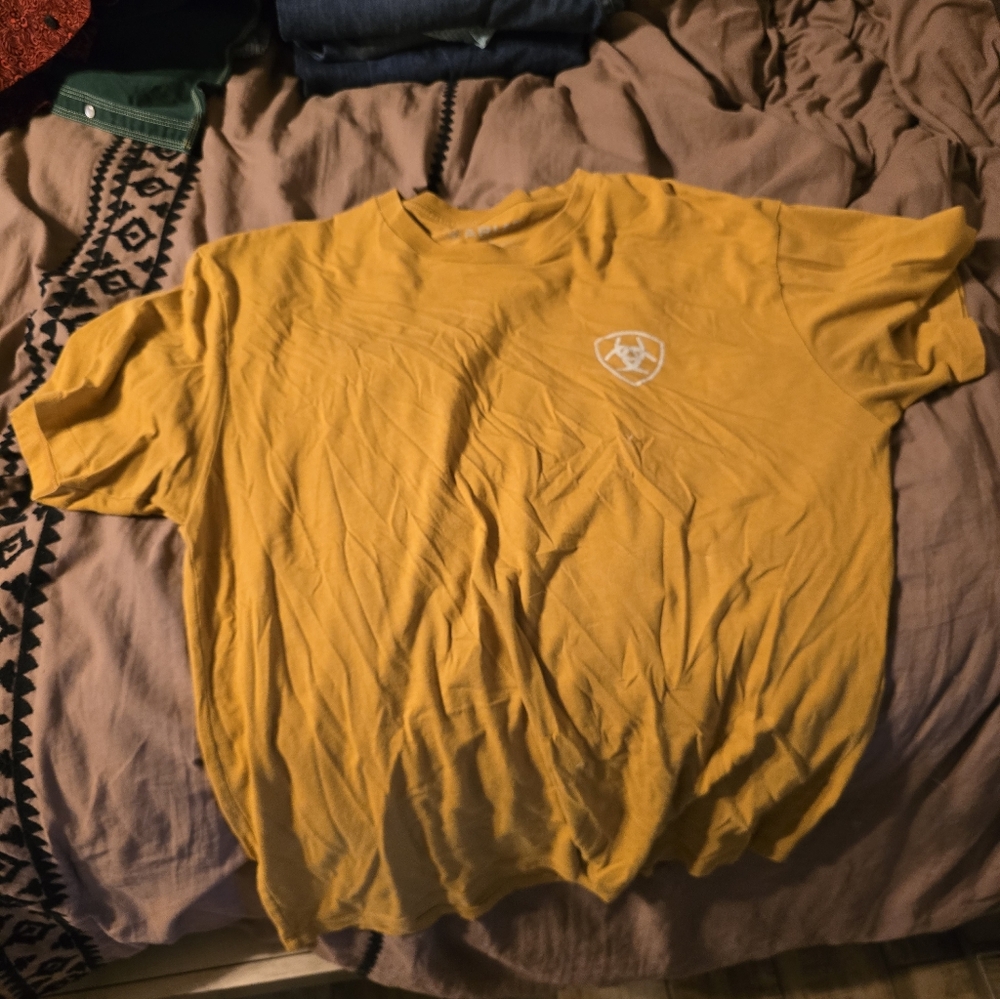 Ariat Men's Mustard Short Sleeve Tee